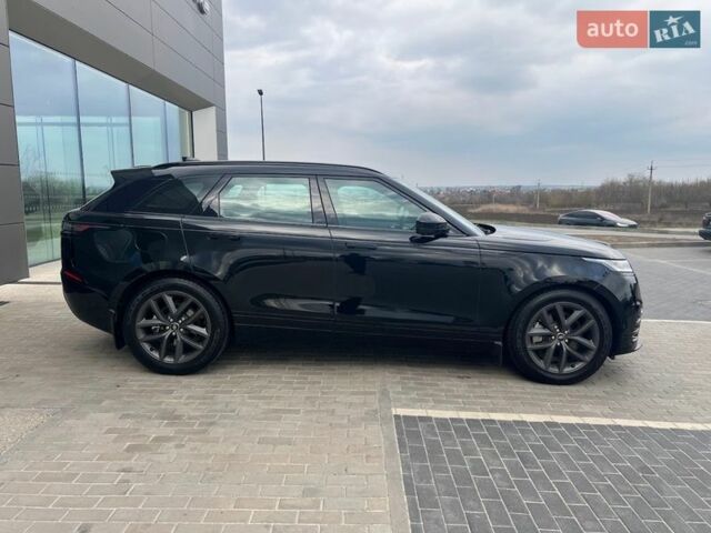 Черный Ленд Ровер Рендж Ровер Велар, объемом двигателя 3 л и пробегом 4 тыс. км за 90160 $, фото 7 на Automoto.ua