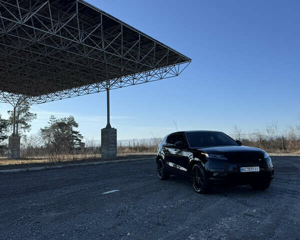 Чорний Ленд Ровер Рендж Ровер Велар, об'ємом двигуна 2 л та пробігом 15 тис. км за 75700 $, фото 15 на Automoto.ua