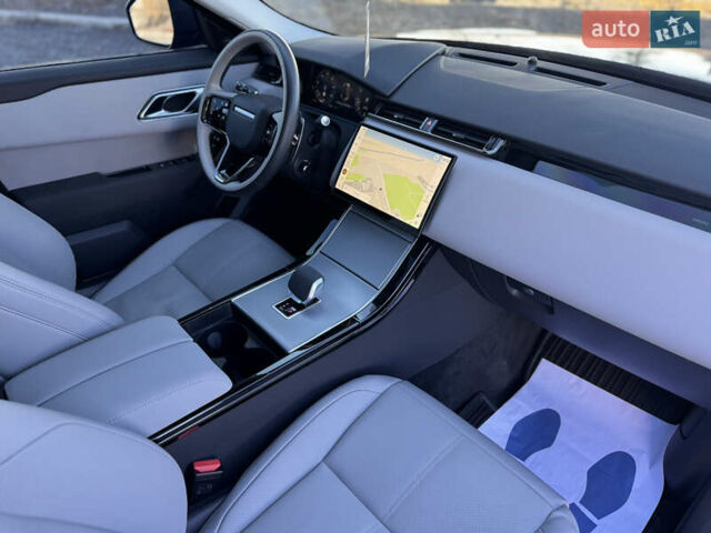 Чорний Ленд Ровер Рендж Ровер Велар, об'ємом двигуна 2 л та пробігом 15 тис. км за 75700 $, фото 44 на Automoto.ua