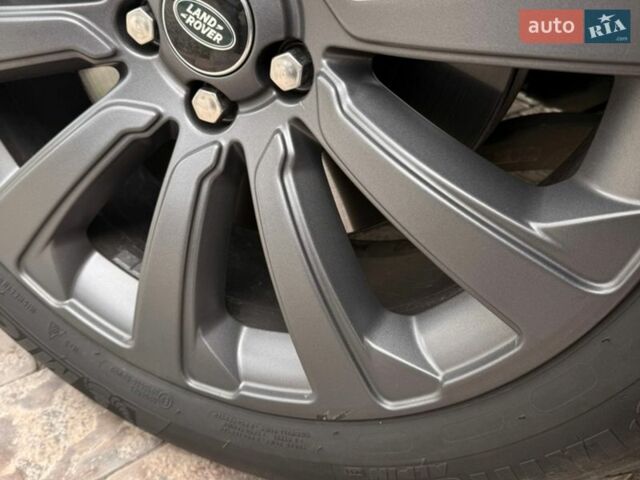 Коричневий Ленд Ровер Рендж Ровер Велар, об'ємом двигуна 3 л та пробігом 64 тис. км за 48000 $, фото 7 на Automoto.ua