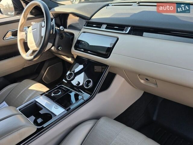 Коричневий Ленд Ровер Рендж Ровер Велар, об'ємом двигуна 3 л та пробігом 165 тис. км за 35999 $, фото 10 на Automoto.ua