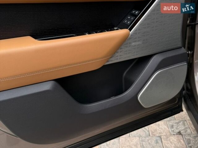 Коричневий Ленд Ровер Рендж Ровер Велар, об'ємом двигуна 3 л та пробігом 64 тис. км за 48000 $, фото 16 на Automoto.ua