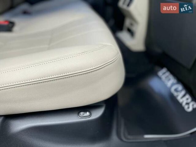 Коричневый Ленд Ровер Рендж Ровер Велар, объемом двигателя 2 л и пробегом 120 тыс. км за 42900 $, фото 78 на Automoto.ua