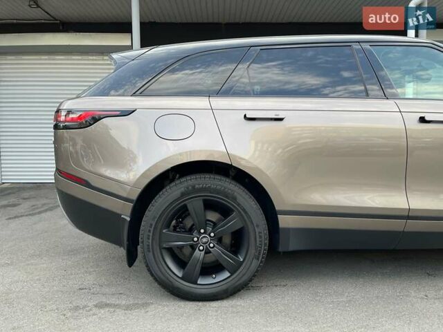 Коричневый Ленд Ровер Рендж Ровер Велар, объемом двигателя 2 л и пробегом 120 тыс. км за 42900 $, фото 13 на Automoto.ua