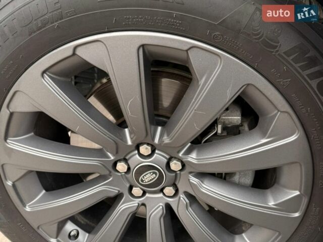 Коричневий Ленд Ровер Рендж Ровер Велар, об'ємом двигуна 3 л та пробігом 64 тис. км за 48000 $, фото 25 на Automoto.ua