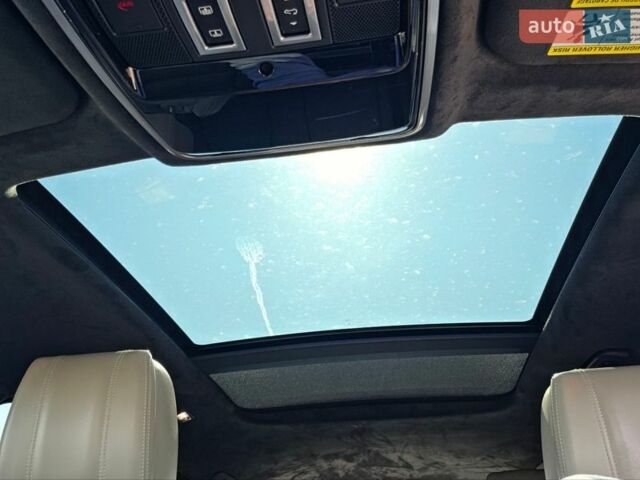 Коричневий Ленд Ровер Рендж Ровер Велар, об'ємом двигуна 3 л та пробігом 165 тис. км за 35999 $, фото 20 на Automoto.ua