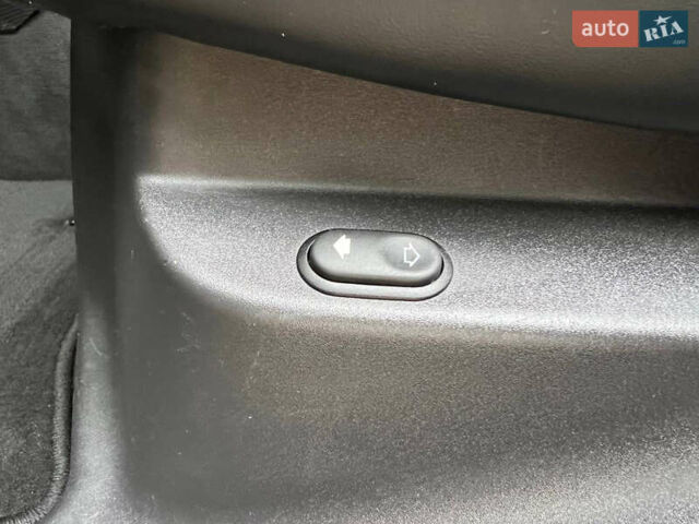 Коричневий Ленд Ровер Рендж Ровер Велар, об'ємом двигуна 3 л та пробігом 87 тис. км за 39900 $, фото 27 на Automoto.ua