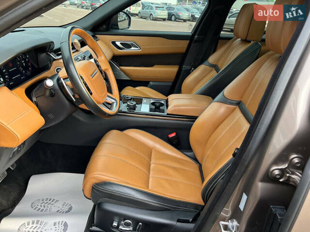 Коричневий Ленд Ровер Рендж Ровер Велар, об'ємом двигуна 3 л та пробігом 87 тис. км за 39900 $, фото 9 на Automoto.ua