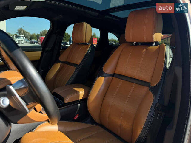 Коричневый Ленд Ровер Рендж Ровер Велар, объемом двигателя 3 л и пробегом 84 тыс. км за 39900 $, фото 11 на Automoto.ua