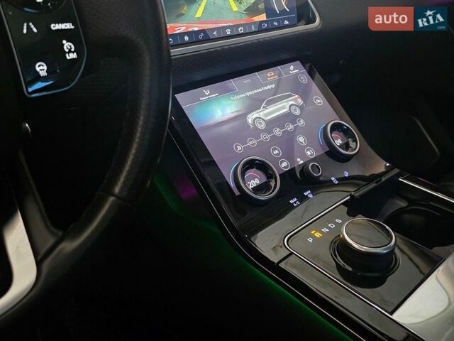 Коричневый Ленд Ровер Рендж Ровер Велар, объемом двигателя 2 л и пробегом 220 тыс. км за 30000 $, фото 14 на Automoto.ua