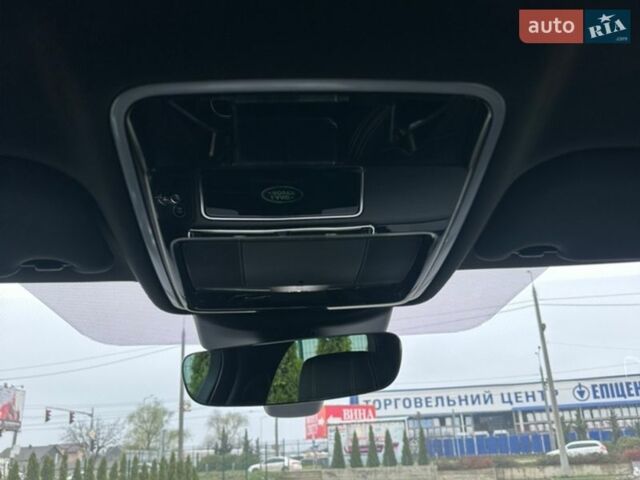 Коричневый Ленд Ровер Рендж Ровер Велар, объемом двигателя 2 л и пробегом 124 тыс. км за 39999 $, фото 44 на Automoto.ua