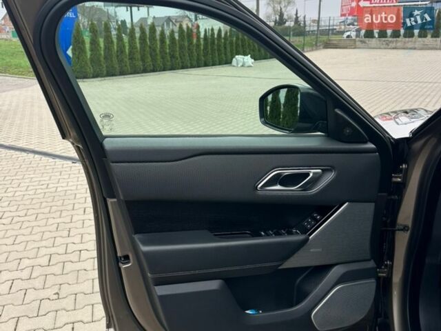 Коричневый Ленд Ровер Рендж Ровер Велар, объемом двигателя 2 л и пробегом 124 тыс. км за 39999 $, фото 19 на Automoto.ua