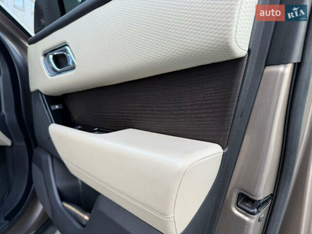 Коричневий Ленд Ровер Рендж Ровер Велар, об'ємом двигуна 2 л та пробігом 70 тис. км за 38900 $, фото 12 на Automoto.ua