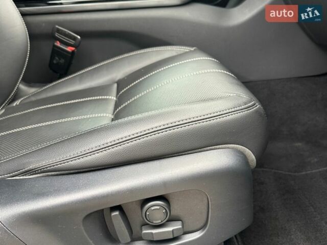 Коричневый Ленд Ровер Рендж Ровер Велар, объемом двигателя 2 л и пробегом 124 тыс. км за 39999 $, фото 41 на Automoto.ua