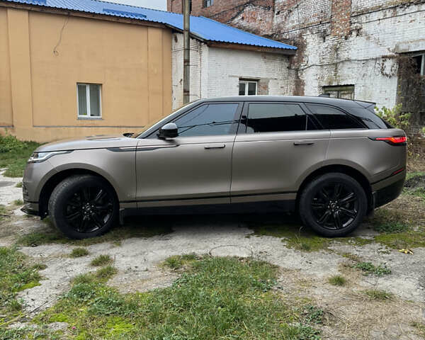 Коричневый Ленд Ровер Рендж Ровер Велар, объемом двигателя 2 л и пробегом 70 тыс. км за 40000 $, фото 3 на Automoto.ua