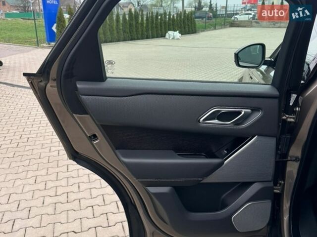 Коричневый Ленд Ровер Рендж Ровер Велар, объемом двигателя 2 л и пробегом 124 тыс. км за 39999 $, фото 27 на Automoto.ua