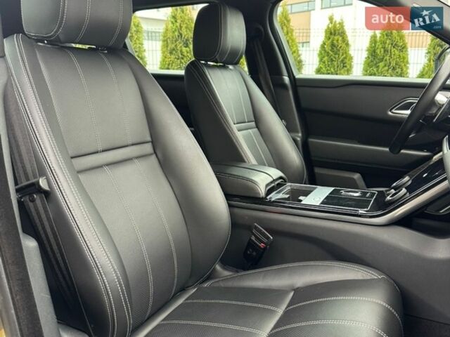 Коричневый Ленд Ровер Рендж Ровер Велар, объемом двигателя 2 л и пробегом 124 тыс. км за 39999 $, фото 42 на Automoto.ua