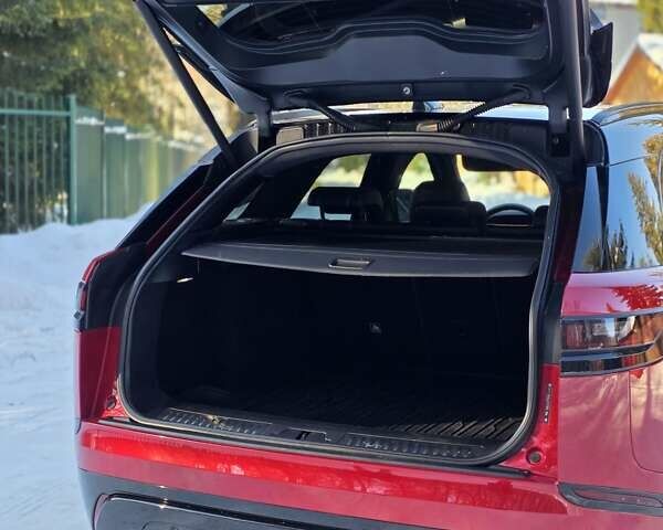 Червоний Ленд Ровер Рендж Ровер Велар, об'ємом двигуна 2 л та пробігом 87 тис. км за 35700 $, фото 25 на Automoto.ua