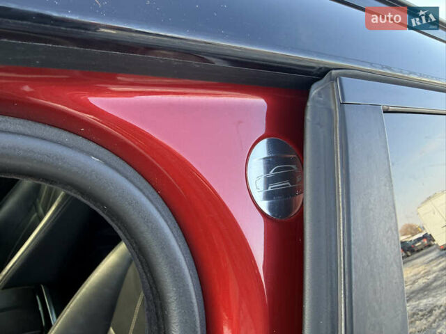 Червоний Ленд Ровер Рендж Ровер Велар, об'ємом двигуна 2 л та пробігом 220 тис. км за 22500 $, фото 29 на Automoto.ua