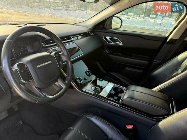 Червоний Ленд Ровер Рендж Ровер Велар, об'ємом двигуна 2 л та пробігом 220 тис. км за 22500 $, фото 24 на Automoto.ua