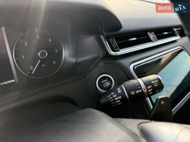 Червоний Ленд Ровер Рендж Ровер Велар, об'ємом двигуна 2 л та пробігом 220 тис. км за 22500 $, фото 26 на Automoto.ua