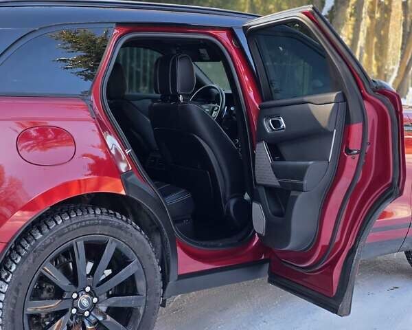 Червоний Ленд Ровер Рендж Ровер Велар, об'ємом двигуна 2 л та пробігом 87 тис. км за 35700 $, фото 26 на Automoto.ua