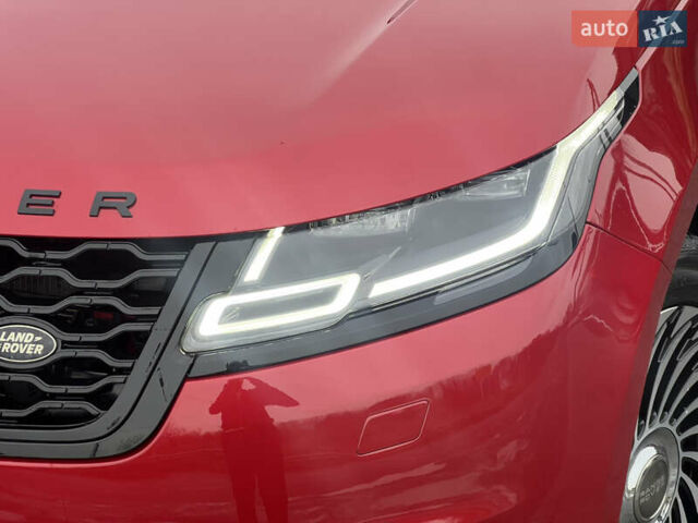 Красный Ленд Ровер Рендж Ровер Велар, объемом двигателя 2 л и пробегом 82 тыс. км за 35900 $, фото 12 на Automoto.ua
