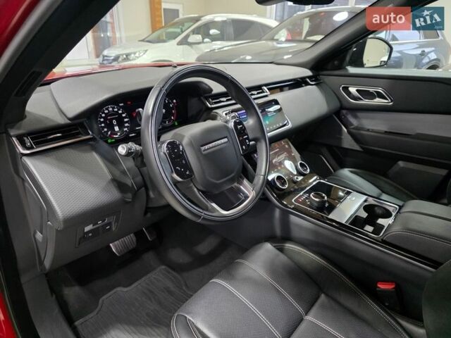 Червоний Ленд Ровер Рендж Ровер Велар, об'ємом двигуна 2 л та пробігом 176 тис. км за 32500 $, фото 41 на Automoto.ua
