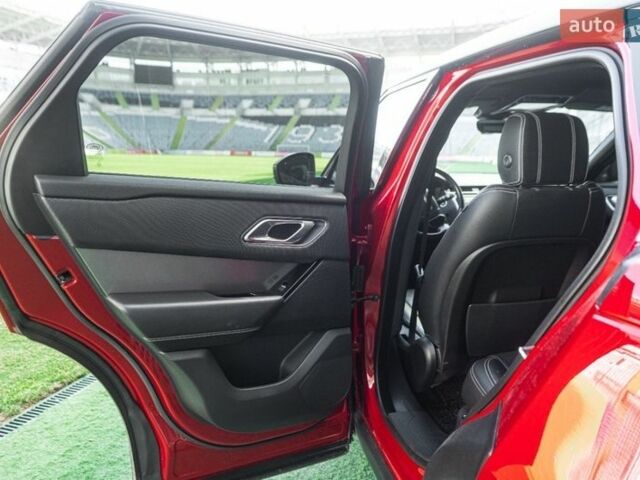 Червоний Ленд Ровер Рендж Ровер Велар, об'ємом двигуна 2 л та пробігом 82 тис. км за 38900 $, фото 42 на Automoto.ua