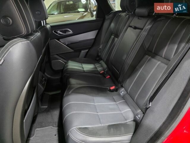 Червоний Ленд Ровер Рендж Ровер Велар, об'ємом двигуна 2 л та пробігом 176 тис. км за 32500 $, фото 51 на Automoto.ua