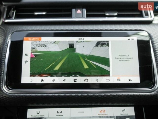 Червоний Ленд Ровер Рендж Ровер Велар, об'ємом двигуна 2 л та пробігом 82 тис. км за 38900 $, фото 34 на Automoto.ua