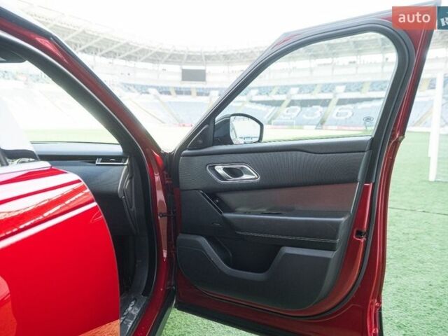 Червоний Ленд Ровер Рендж Ровер Велар, об'ємом двигуна 2 л та пробігом 82 тис. км за 38900 $, фото 47 на Automoto.ua