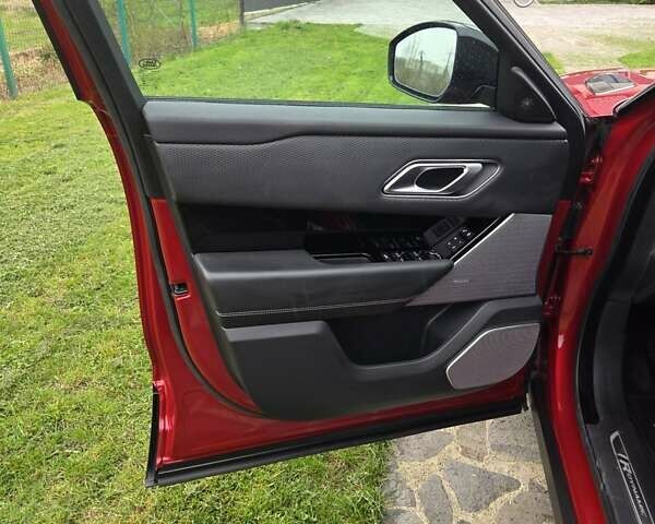 Красный Ленд Ровер Рендж Ровер Велар, объемом двигателя 2 л и пробегом 125 тыс. км за 35000 $, фото 34 на Automoto.ua