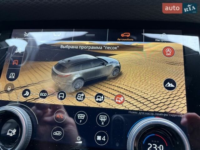 Червоний Ленд Ровер Рендж Ровер Велар, об'ємом двигуна 2 л та пробігом 112 тис. км за 41000 $, фото 17 на Automoto.ua