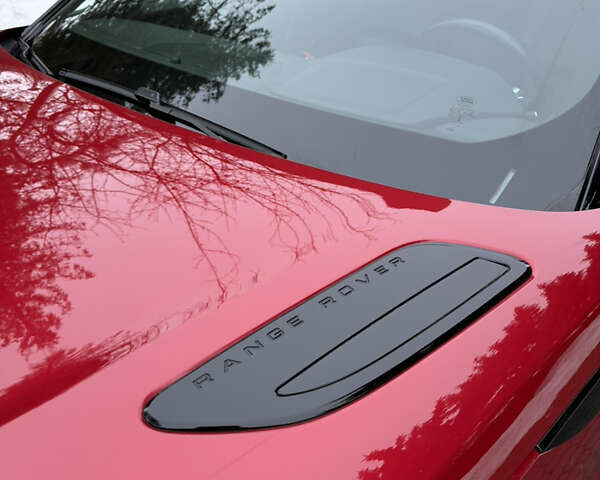 Красный Ленд Ровер Рендж Ровер Велар, объемом двигателя 2 л и пробегом 65 тыс. км за 47000 $, фото 7 на Automoto.ua