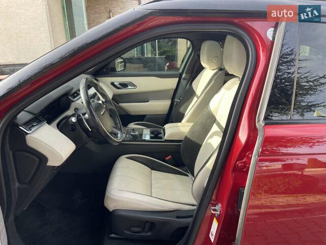 Червоний Ленд Ровер Рендж Ровер Велар, об'ємом двигуна 2 л та пробігом 133 тис. км за 34490 $, фото 38 на Automoto.ua