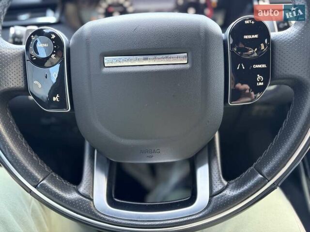 Красный Ленд Ровер Рендж Ровер Велар, объемом двигателя 2 л и пробегом 111 тыс. км за 39333 $, фото 49 на Automoto.ua