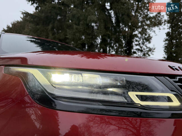 Красный Ленд Ровер Рендж Ровер Велар, объемом двигателя 2 л и пробегом 65 тыс. км за 47000 $, фото 8 на Automoto.ua