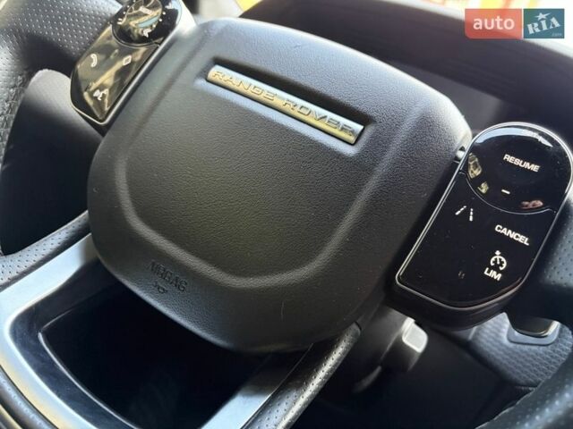 Червоний Ленд Ровер Рендж Ровер Велар, об'ємом двигуна 2 л та пробігом 111 тис. км за 44200 $, фото 43 на Automoto.ua