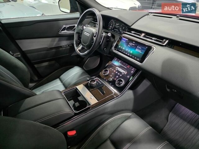 Червоний Ленд Ровер Рендж Ровер Велар, об'ємом двигуна 2 л та пробігом 176 тис. км за 32500 $, фото 61 на Automoto.ua