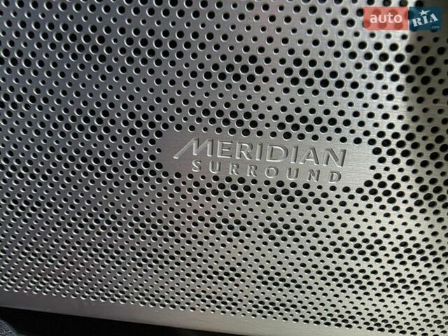 Червоний Ленд Ровер Рендж Ровер Велар, об'ємом двигуна 2 л та пробігом 176 тис. км за 32500 $, фото 63 на Automoto.ua