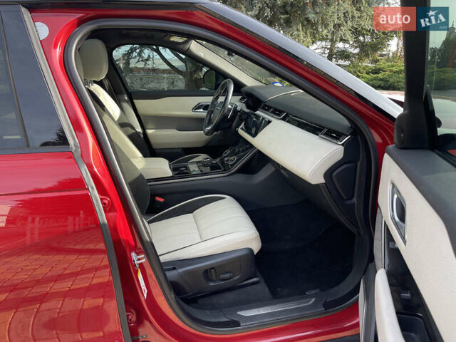 Червоний Ленд Ровер Рендж Ровер Велар, об'ємом двигуна 2 л та пробігом 133 тис. км за 34490 $, фото 44 на Automoto.ua