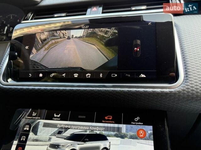 Червоний Ленд Ровер Рендж Ровер Велар, об'ємом двигуна 2 л та пробігом 111 тис. км за 44200 $, фото 37 на Automoto.ua