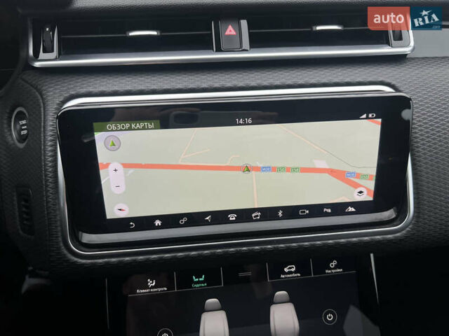 Червоний Ленд Ровер Рендж Ровер Велар, об'ємом двигуна 2 л та пробігом 82 тис. км за 39000 $, фото 15 на Automoto.ua