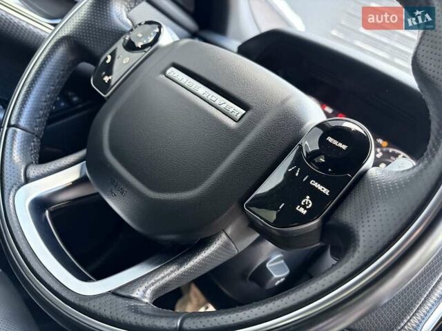 Красный Ленд Ровер Рендж Ровер Велар, объемом двигателя 2 л и пробегом 111 тыс. км за 39333 $, фото 19 на Automoto.ua