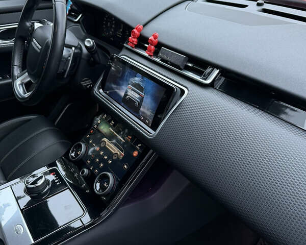 Красный Ленд Ровер Рендж Ровер Велар, объемом двигателя 2 л и пробегом 65 тыс. км за 47000 $, фото 16 на Automoto.ua