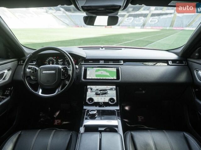 Червоний Ленд Ровер Рендж Ровер Велар, об'ємом двигуна 2 л та пробігом 82 тис. км за 38900 $, фото 27 на Automoto.ua