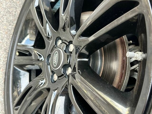 Красный Ленд Ровер Рендж Ровер Велар, объемом двигателя 2 л и пробегом 57 тыс. км за 44000 $, фото 34 на Automoto.ua