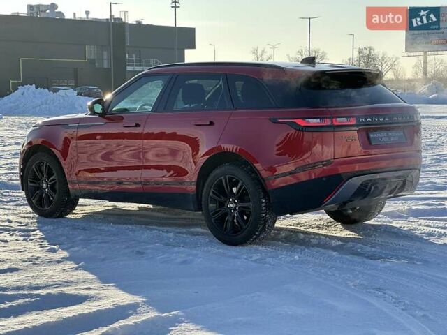 Червоний Ленд Ровер Рендж Ровер Велар, об'ємом двигуна 2 л та пробігом 97 тис. км за 35500 $, фото 4 на Automoto.ua
