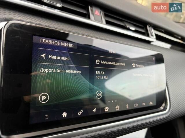 Червоний Ленд Ровер Рендж Ровер Велар, об'ємом двигуна 2 л та пробігом 99 тис. км за 43222 $, фото 39 на Automoto.ua